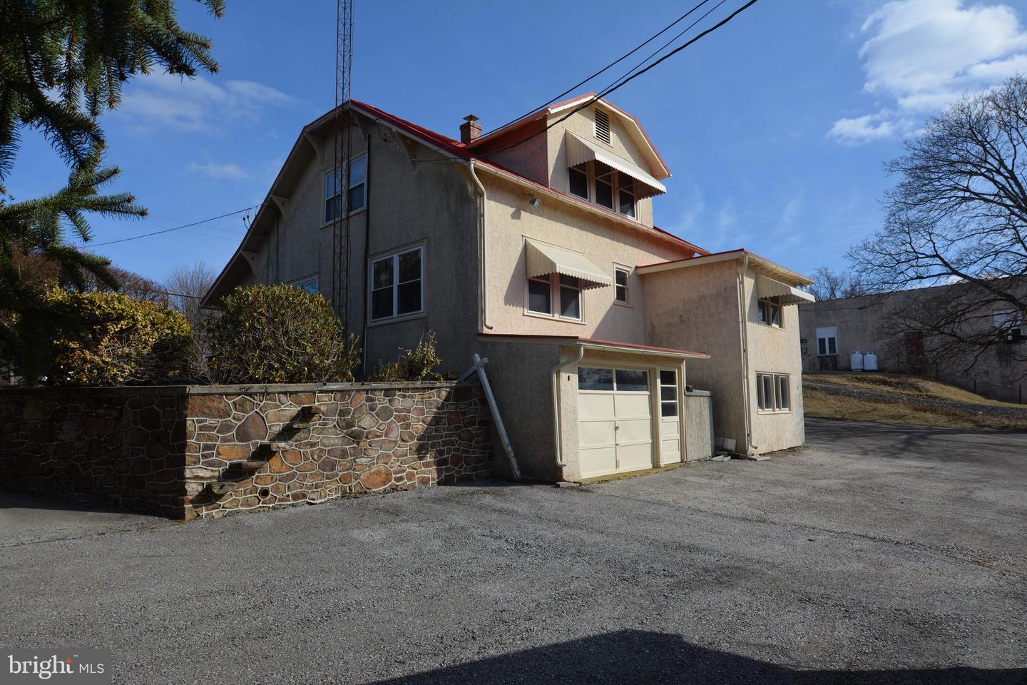 1017 Pottstown Pike Property Photo 15