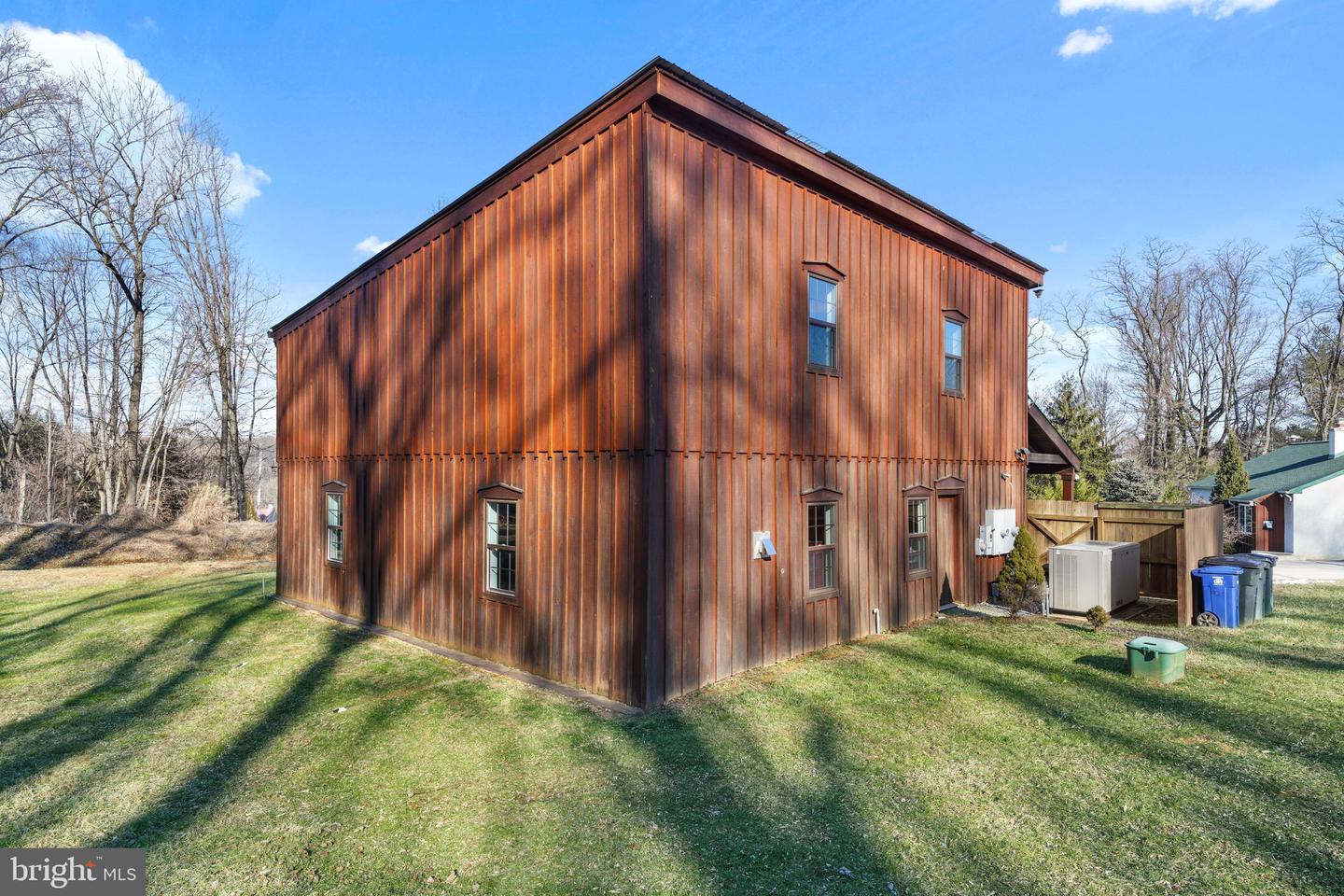 920 Horseshoe Pike Property Photo 40