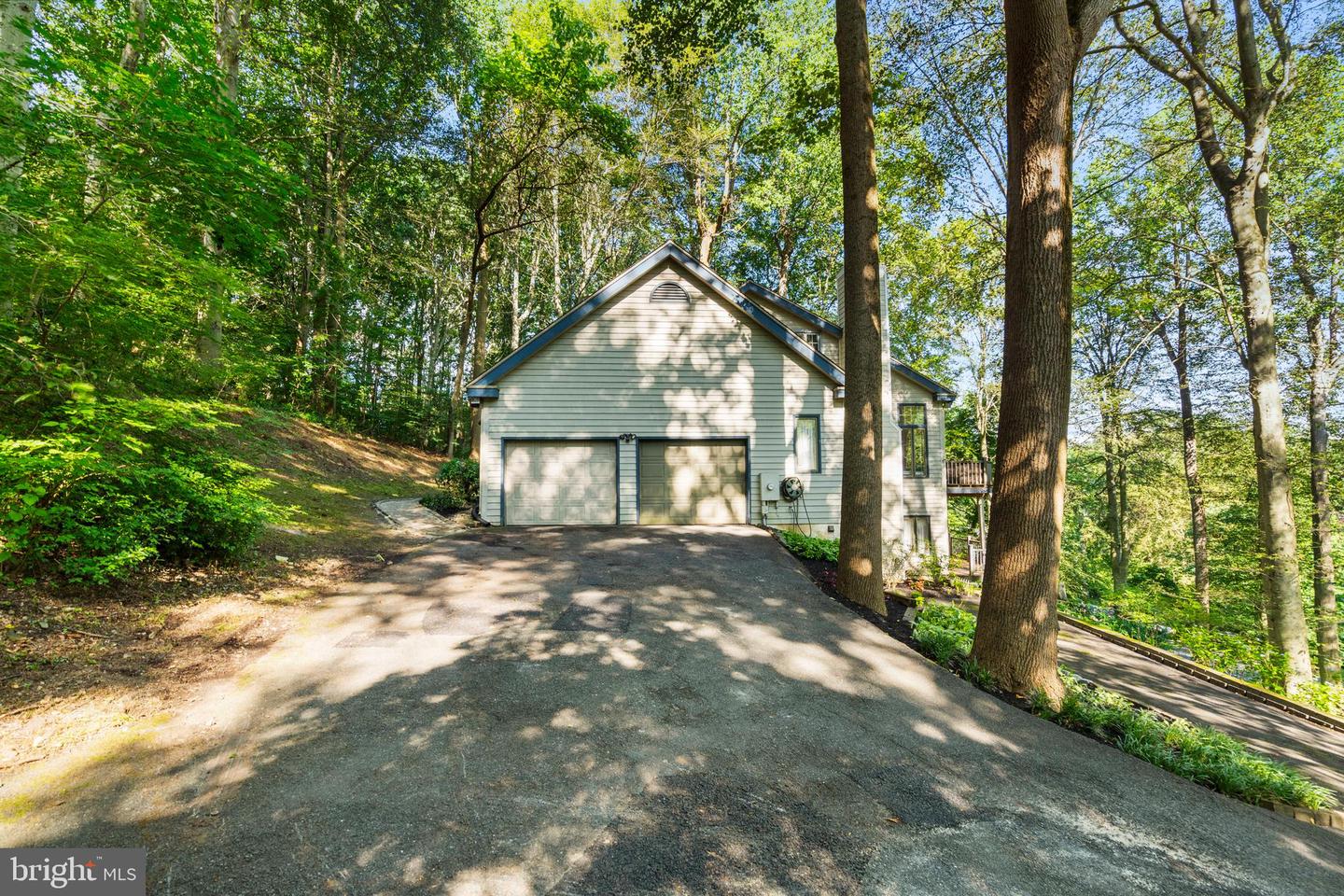 2 Briarwood Ct Property Photo 12