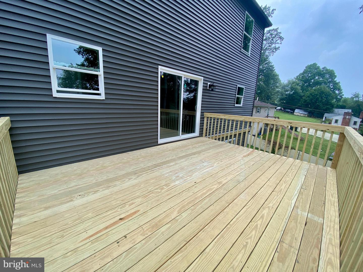3709 Bungalow Glade Property Photo 5