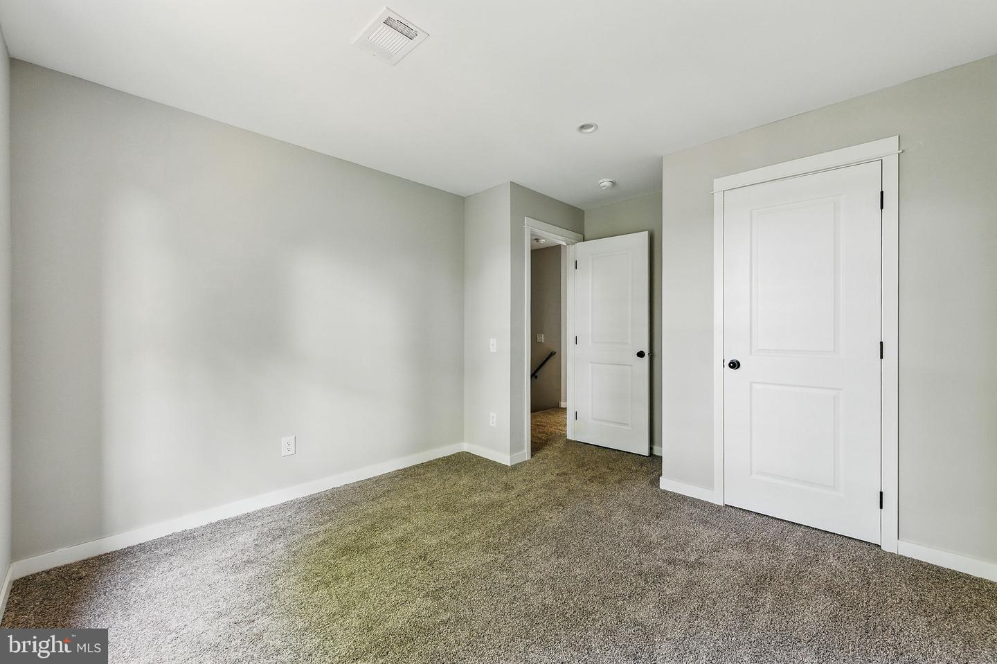 3709 Bungalow Glade Property Photo 28