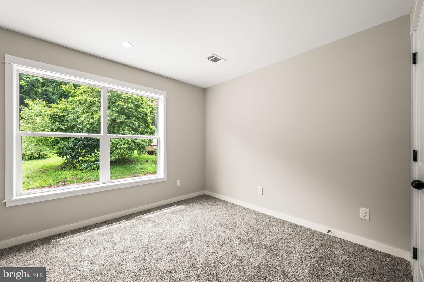 3709 Bungalow Glade Property Photo 42