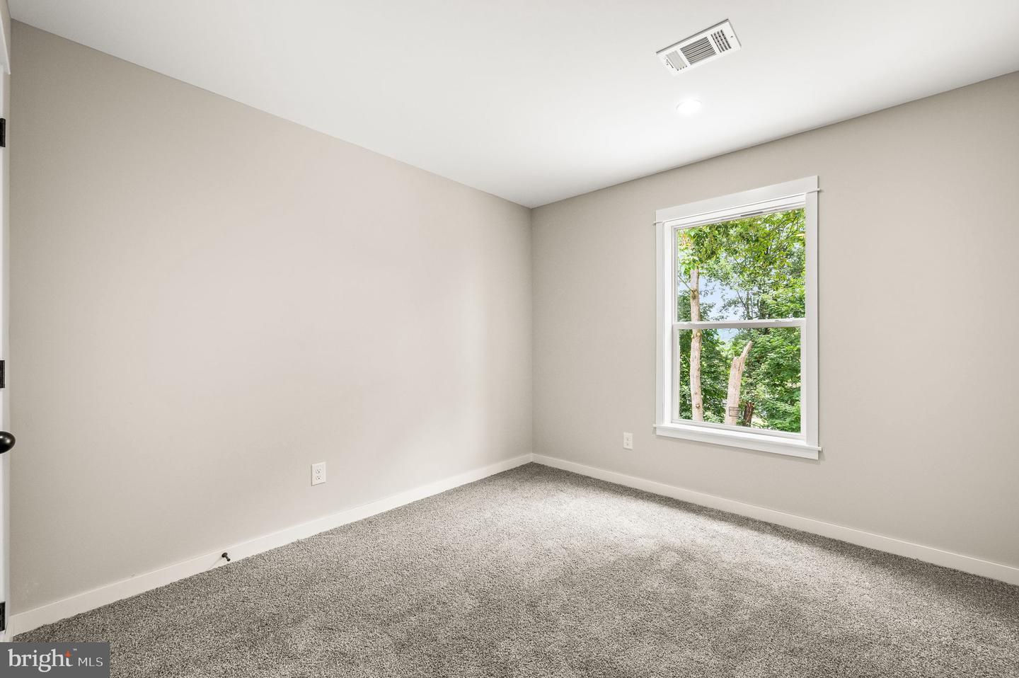 3709 Bungalow Glade Property Photo 43
