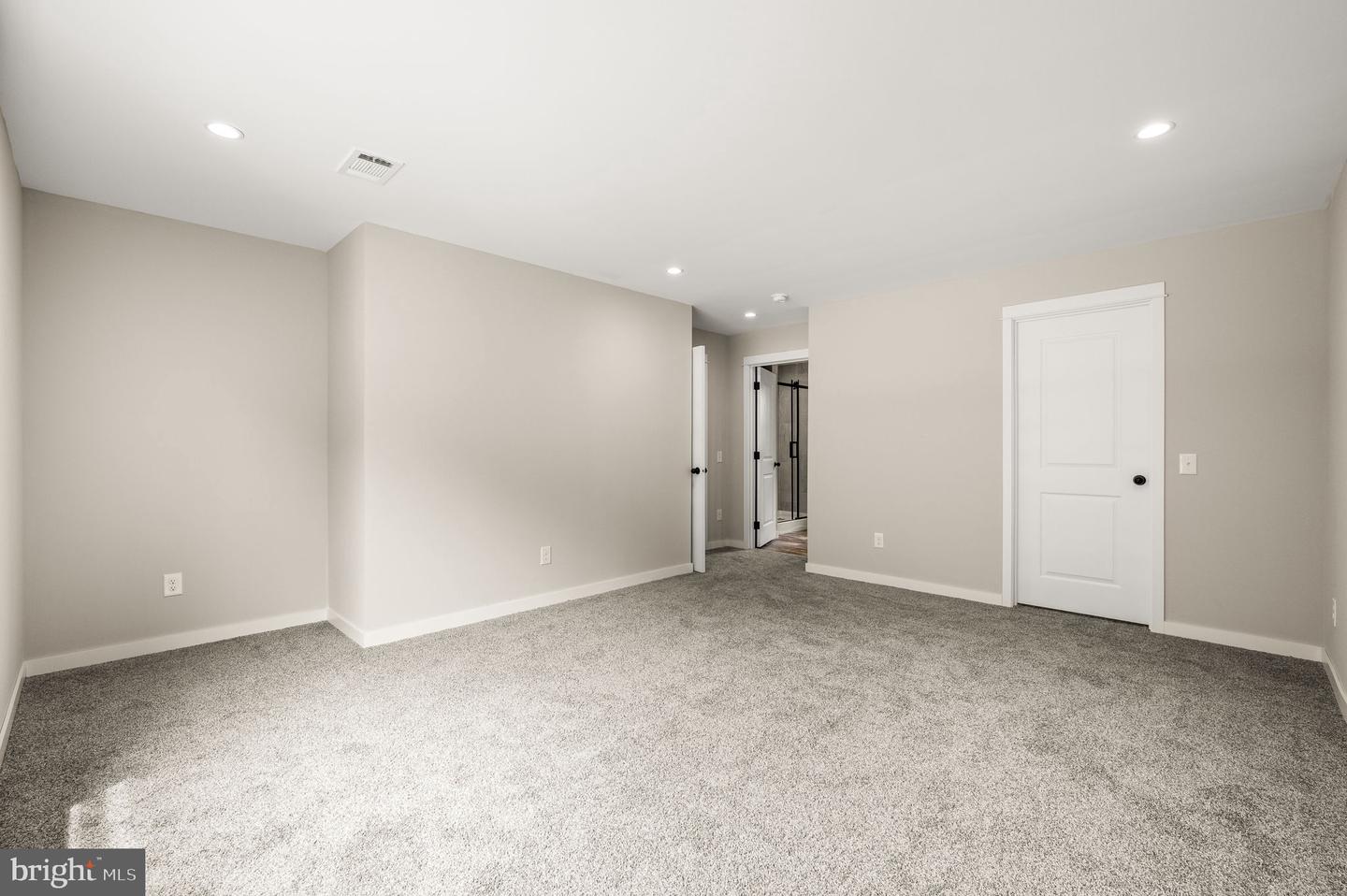 3709 Bungalow Glade Property Photo 45