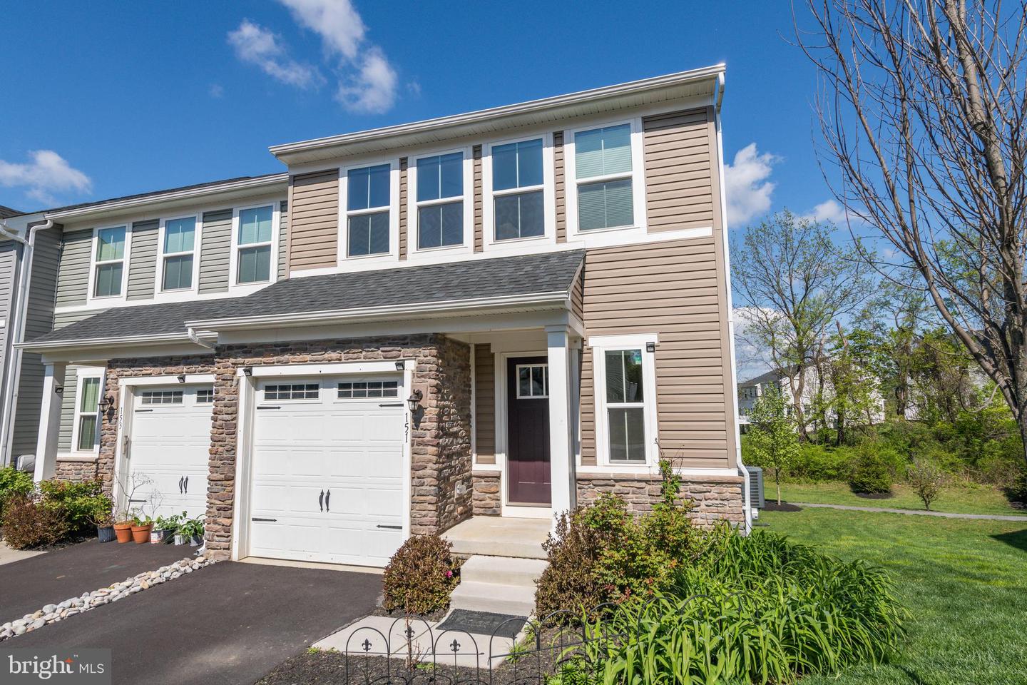 Great Vall Real Estate Listings Main Image