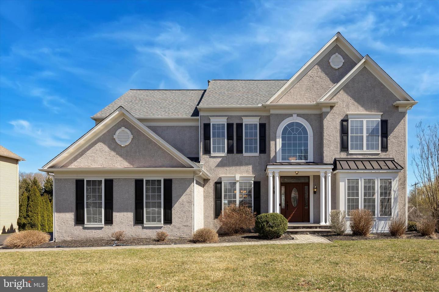 Applegate Real Estate Listings Main Image