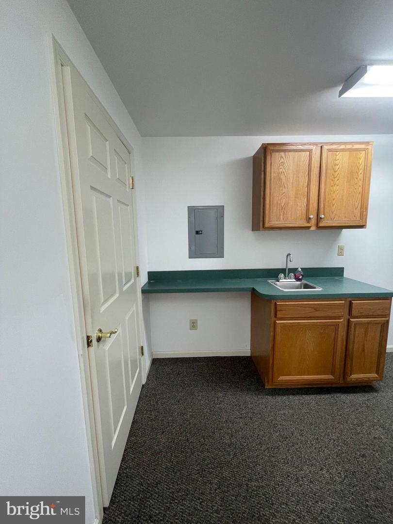 277 W Uwchlan Ave Property Photo 18