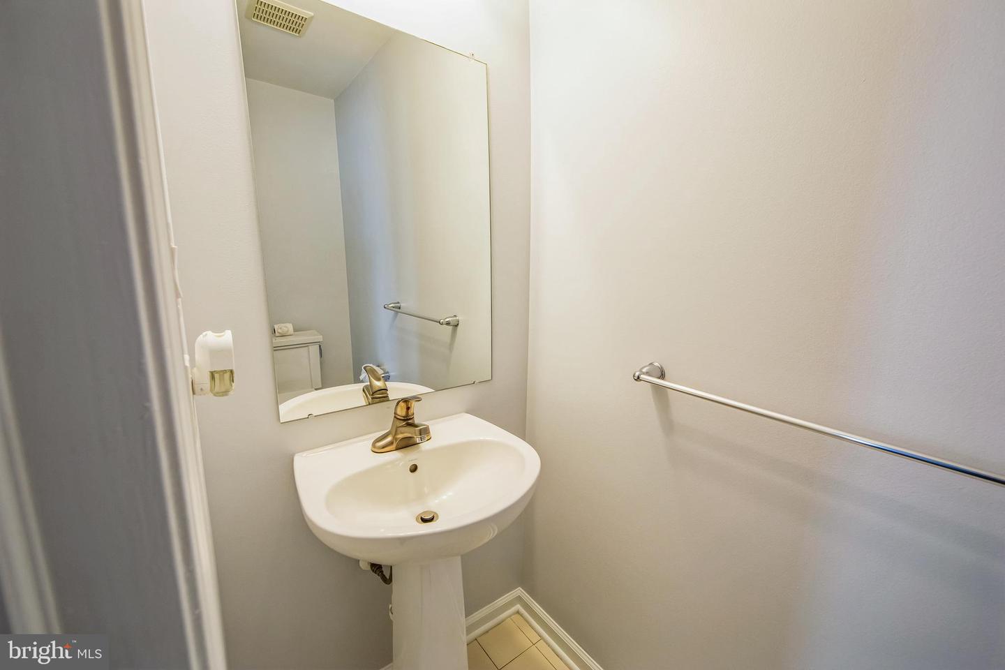 136 Bridge St #304 Property Photo 14