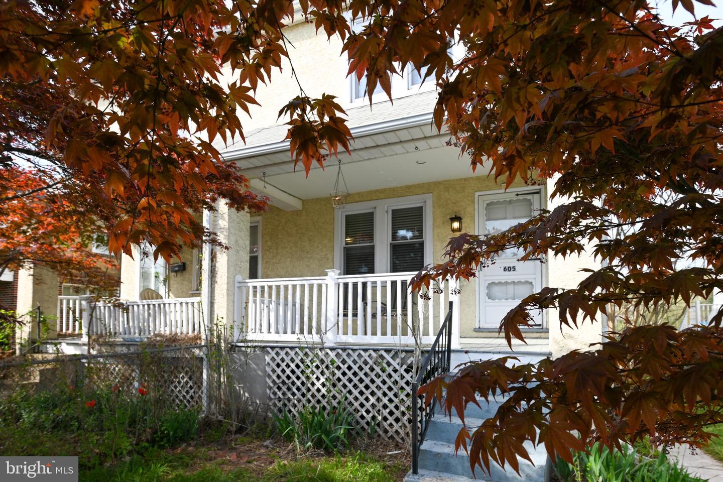 605 NUTT RD Property Photo 1