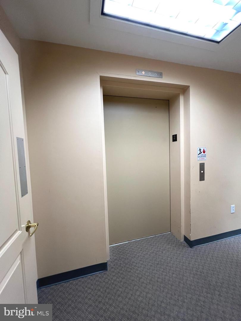 127 W Street Rd #b2 Property Photo 24
