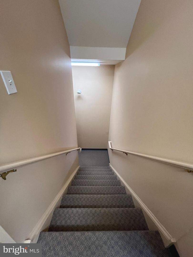 127 W Street Rd #b2 Property Photo 27