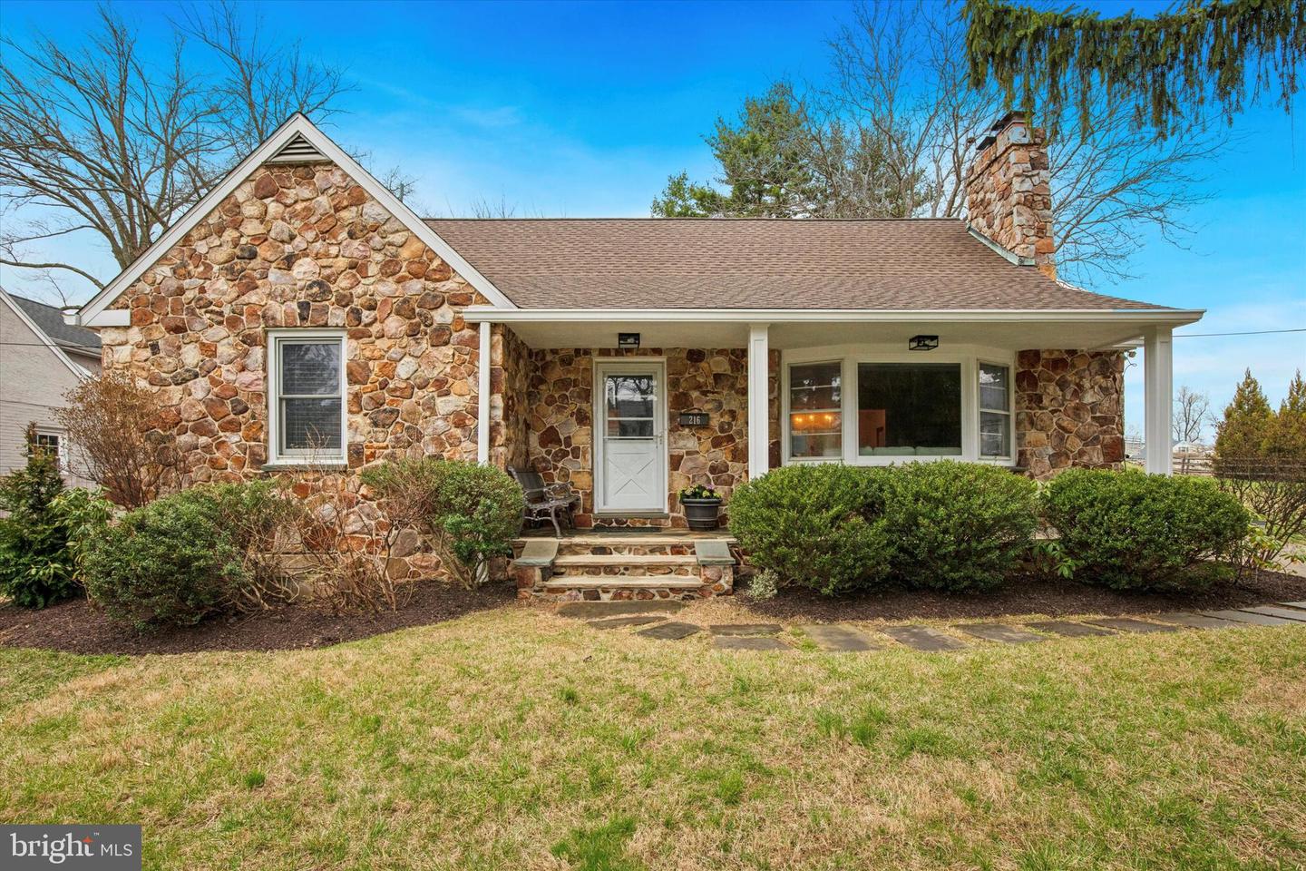 216 S Valley Forge Rd Property Photo