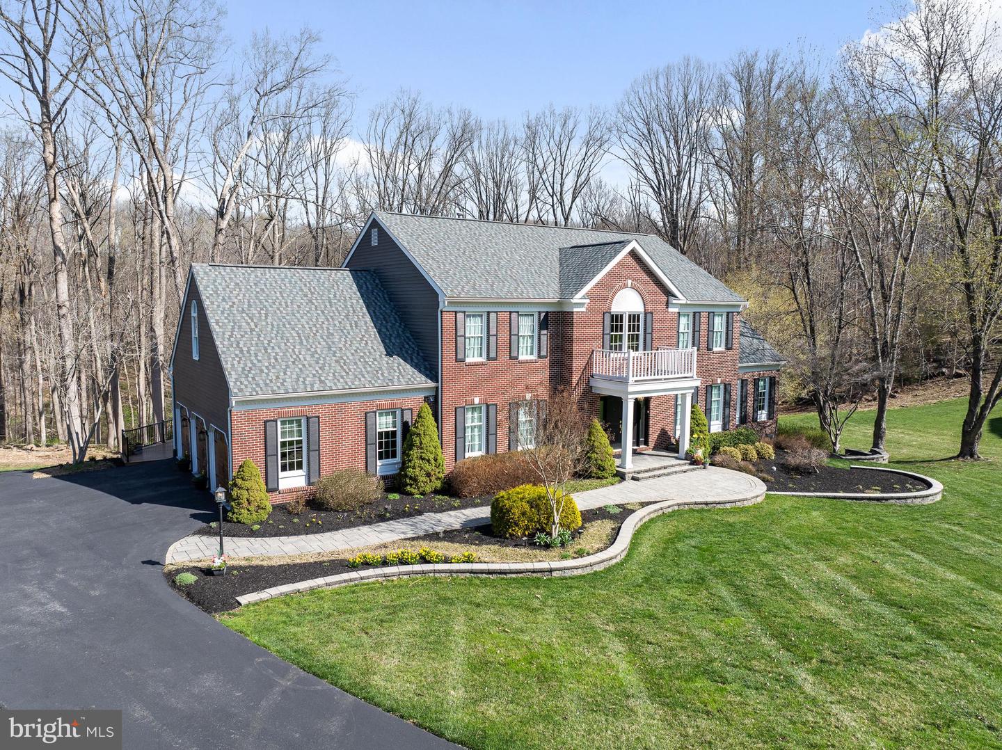 1824 Masters Way Property Photo 3
