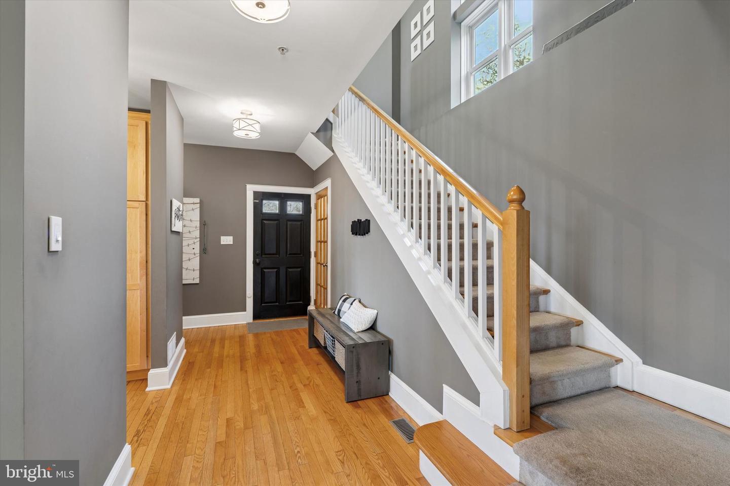 105 Shoen Rd Property Photo 3