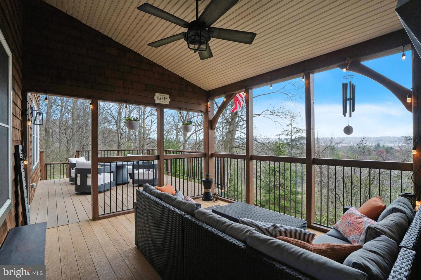 105 Shoen Rd Property Photo 13