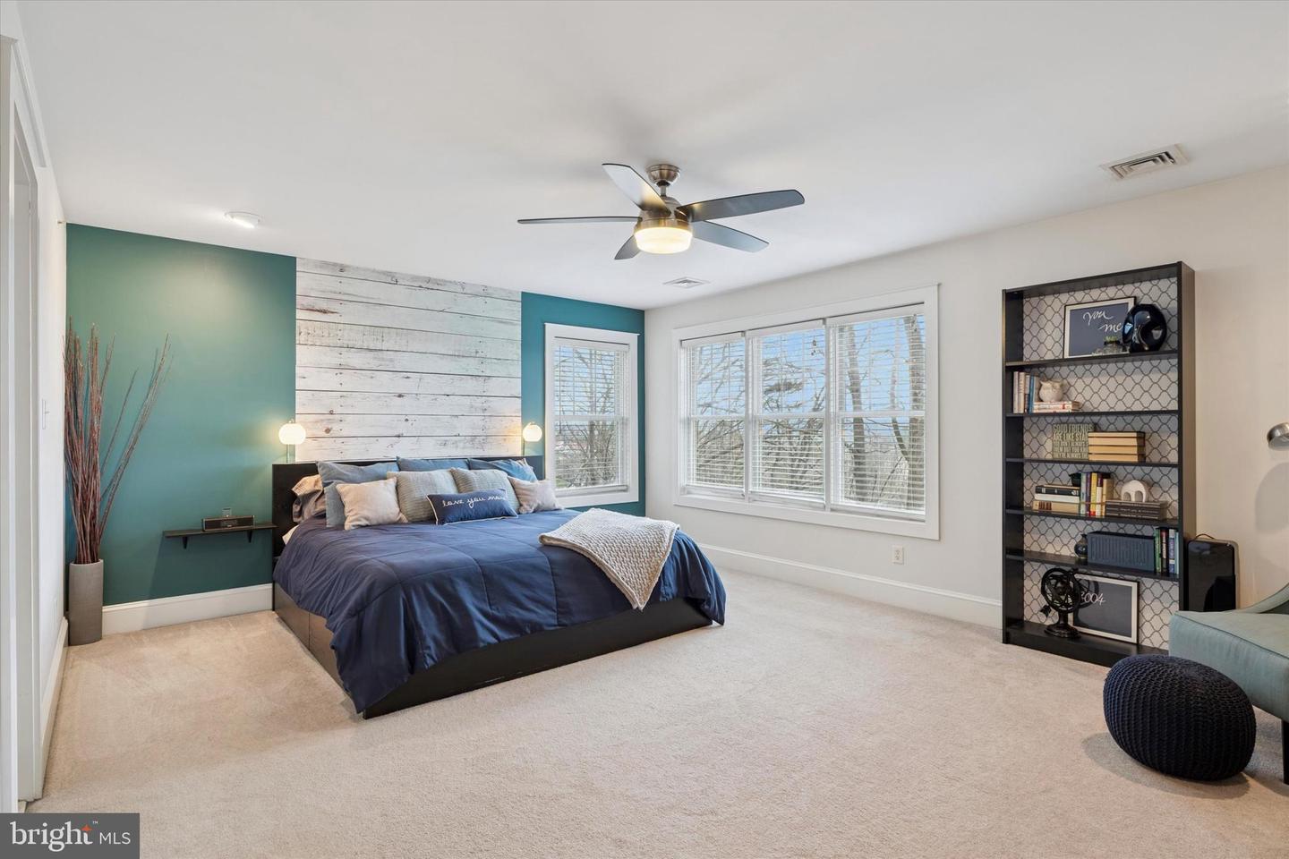 105 Shoen Rd Property Photo 21