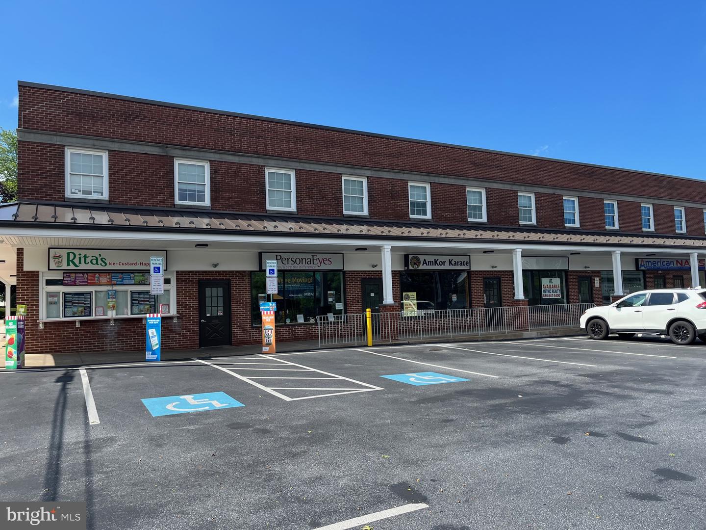 1770 E Lancaster Ave #l-5 (lower Level) Property Photo 1