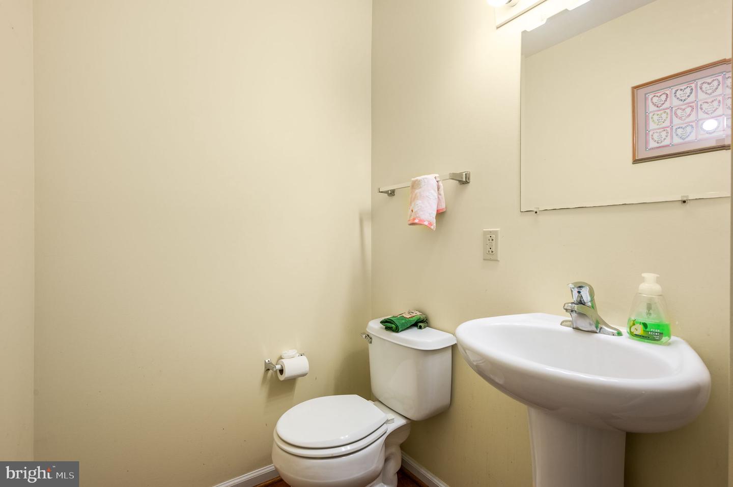 2410 Mallard Ln Property Photo 12
