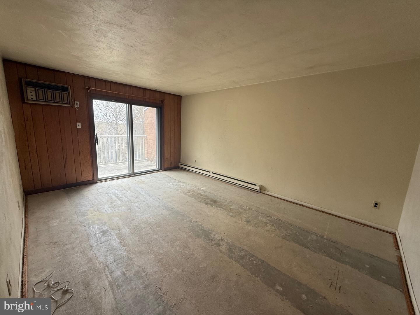 600 Campbell Cir #i-11 Property Photo 3