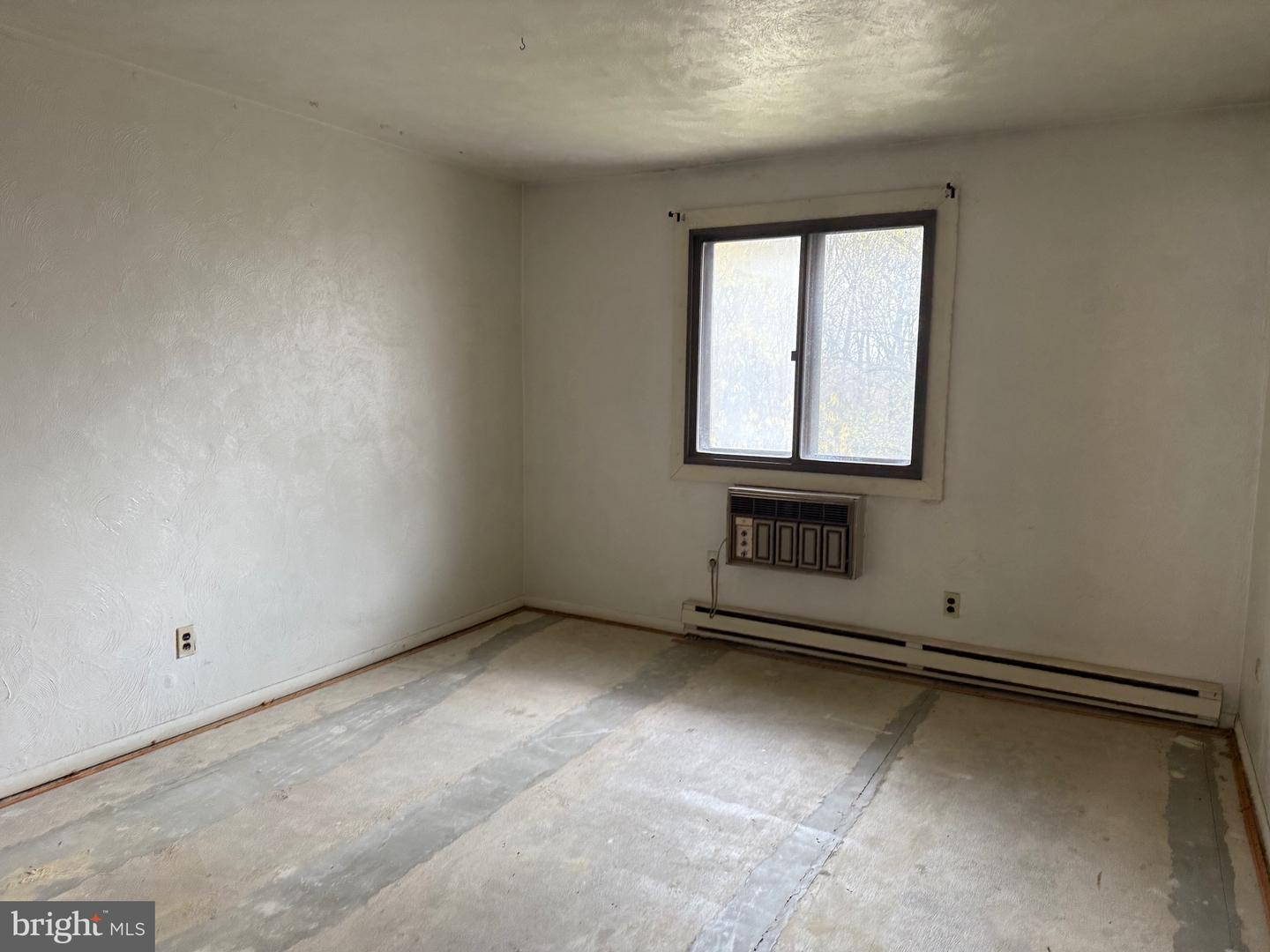 600 Campbell Cir #i-11 Property Photo 6