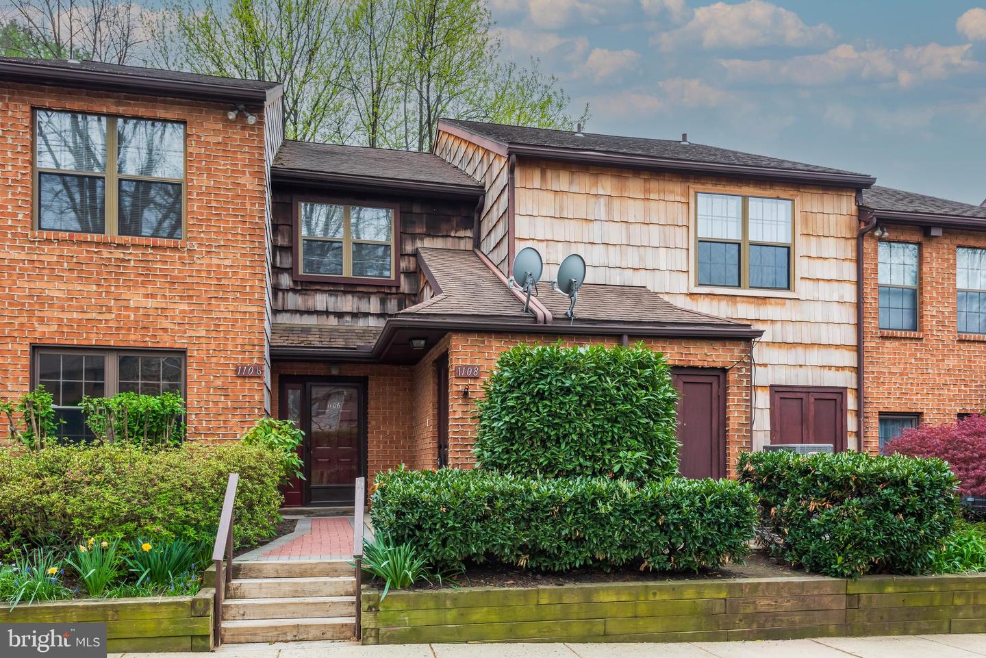 Conestoga Real Estate Listings Main Image