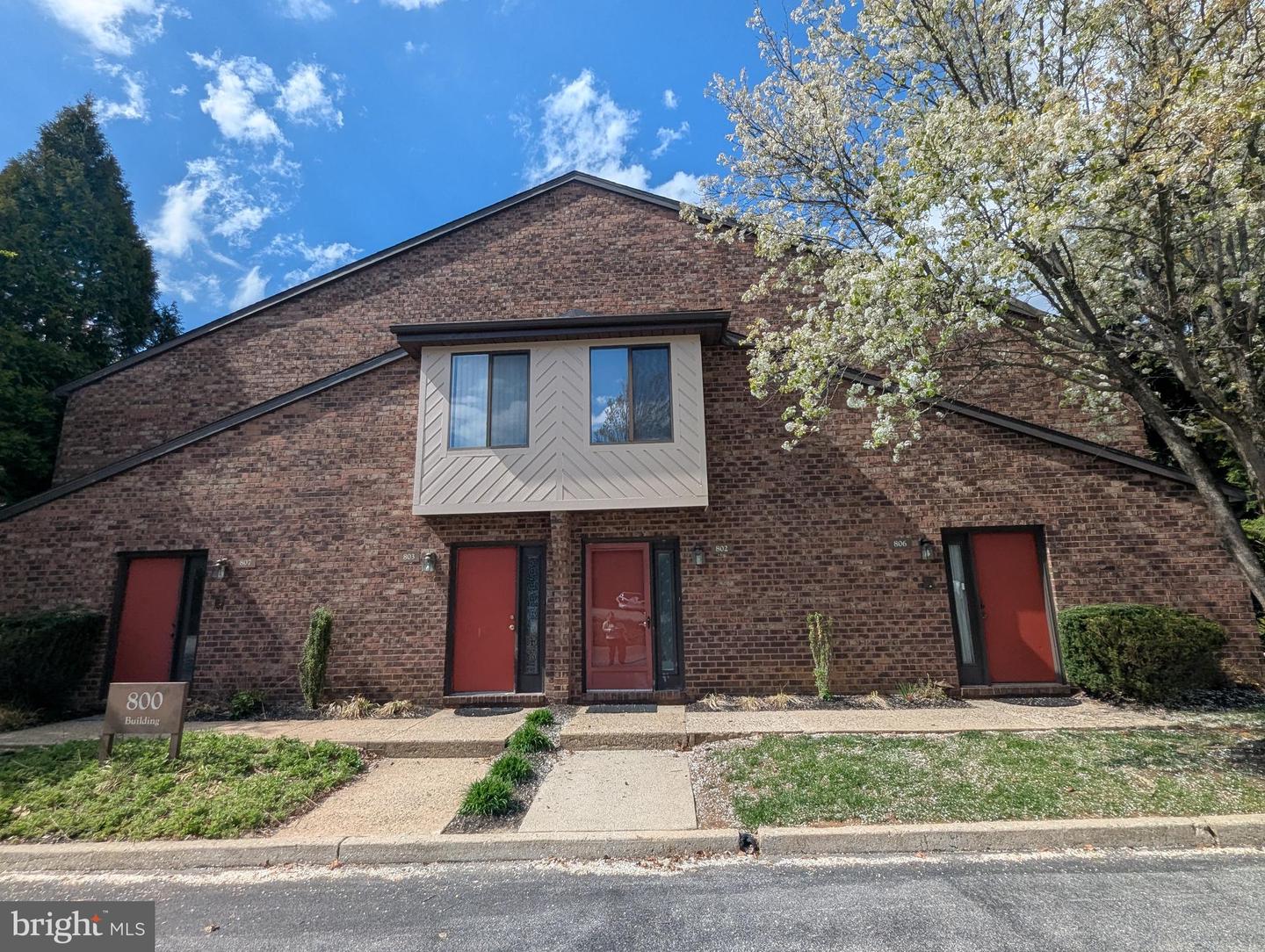 802 Mountainview Dr #802 Property Photo