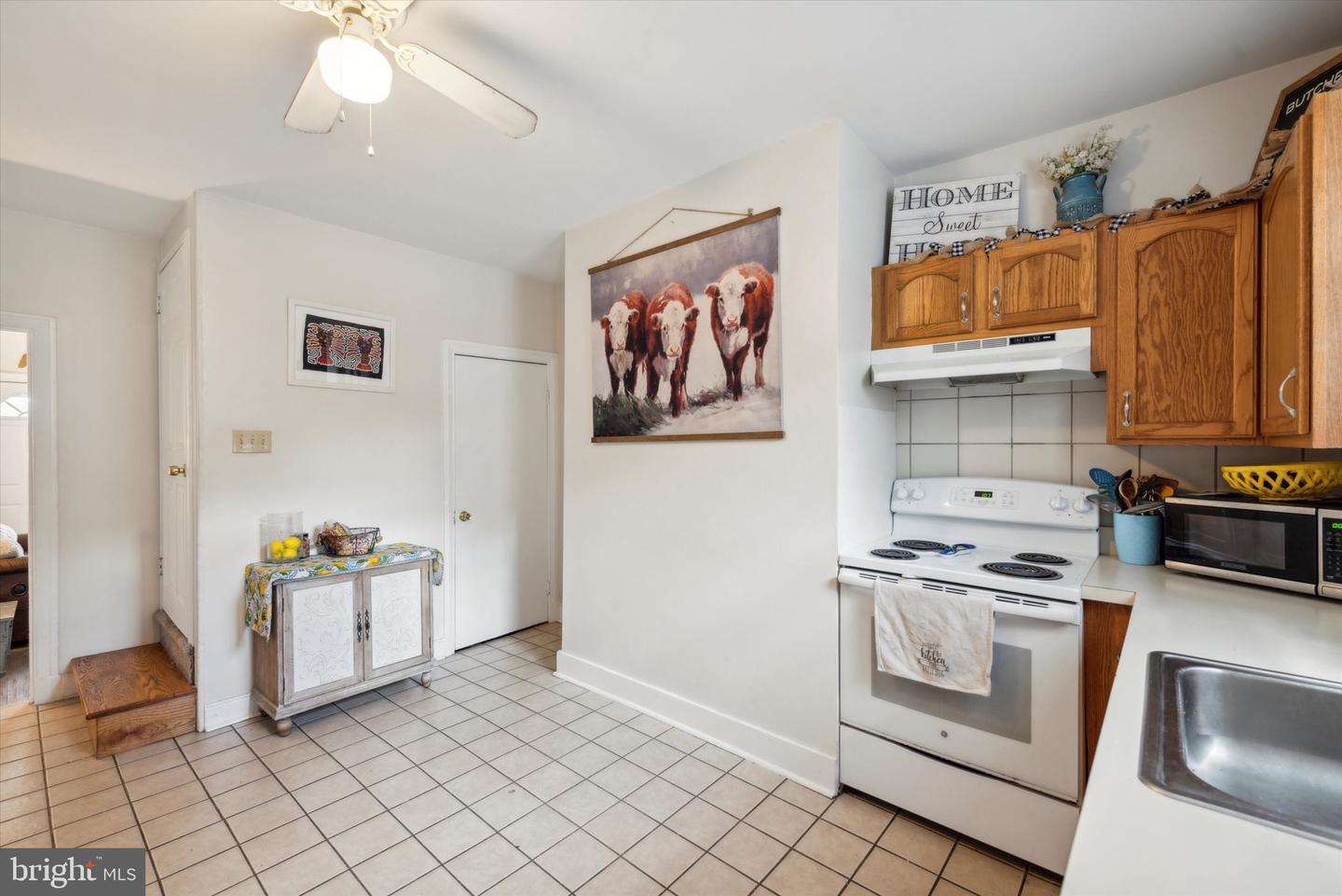 20 S Village Ave #1 Property Photo 2