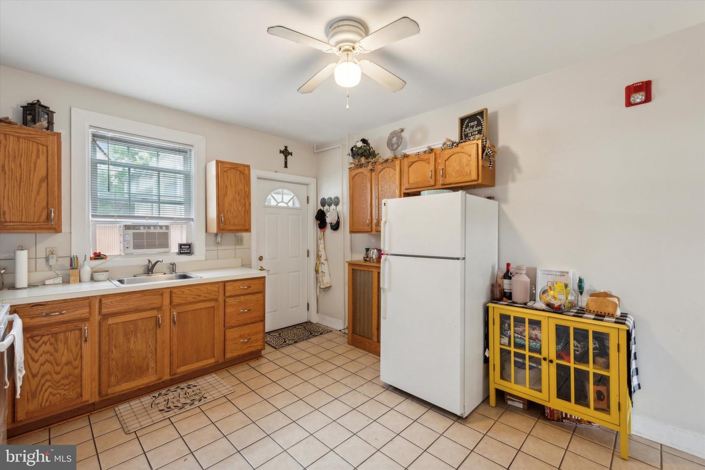 20 S Village Ave #1 Property Photo 3