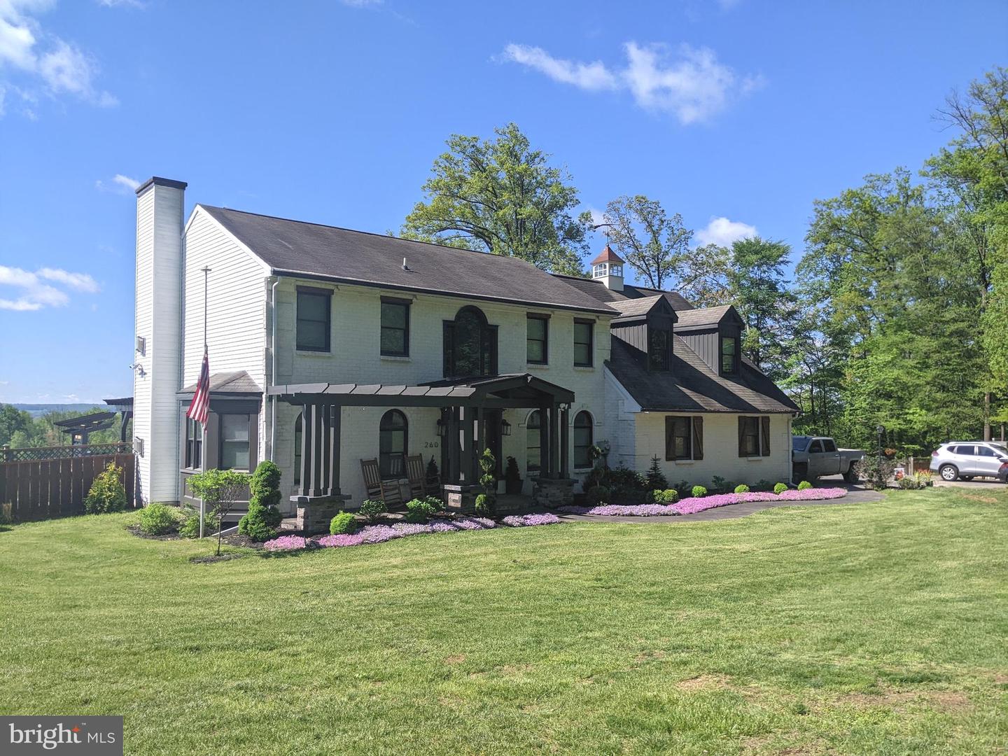 260 Fieldstone Rd Property Photo