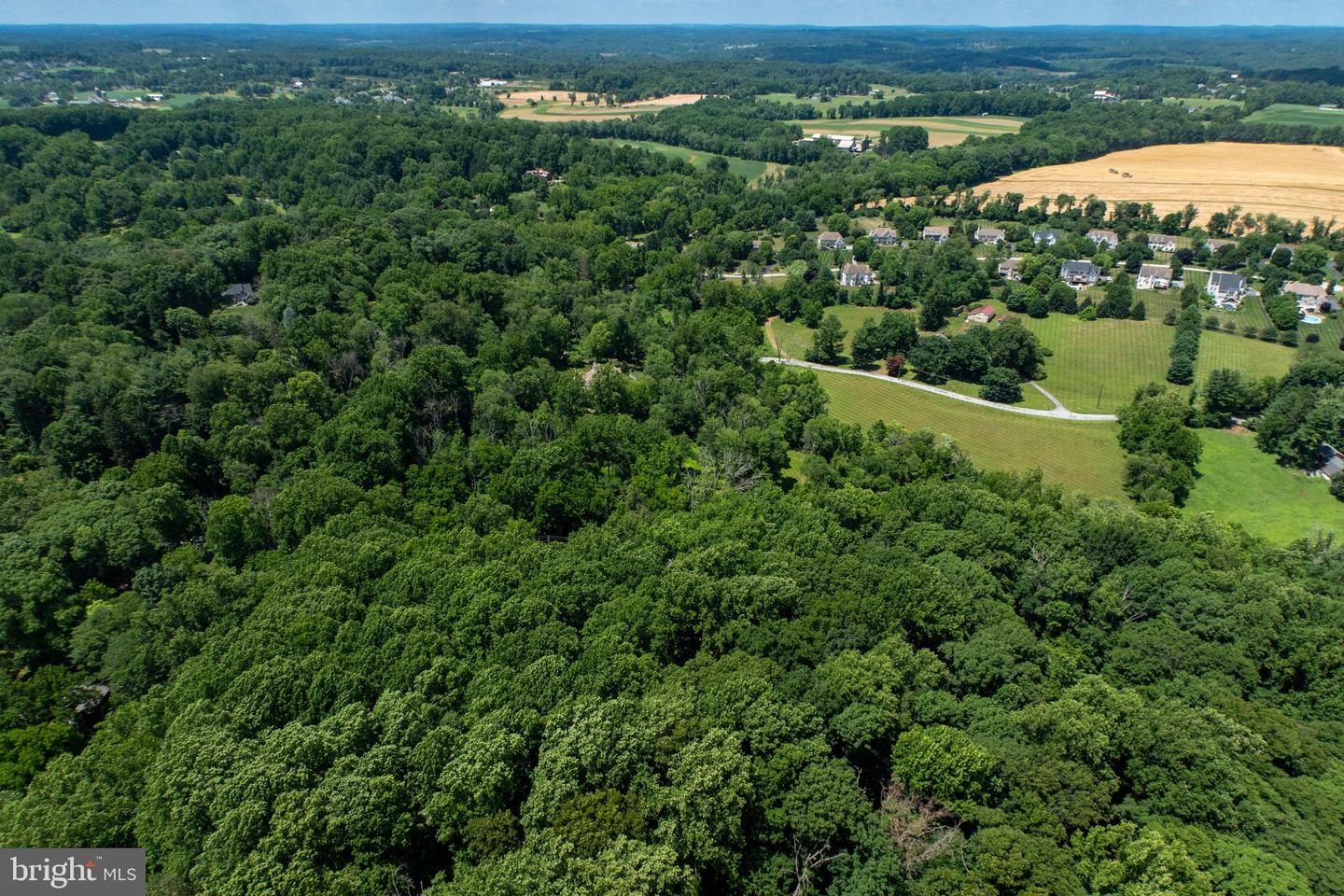 1874 Lenape Unionville Rd Property Photo 3