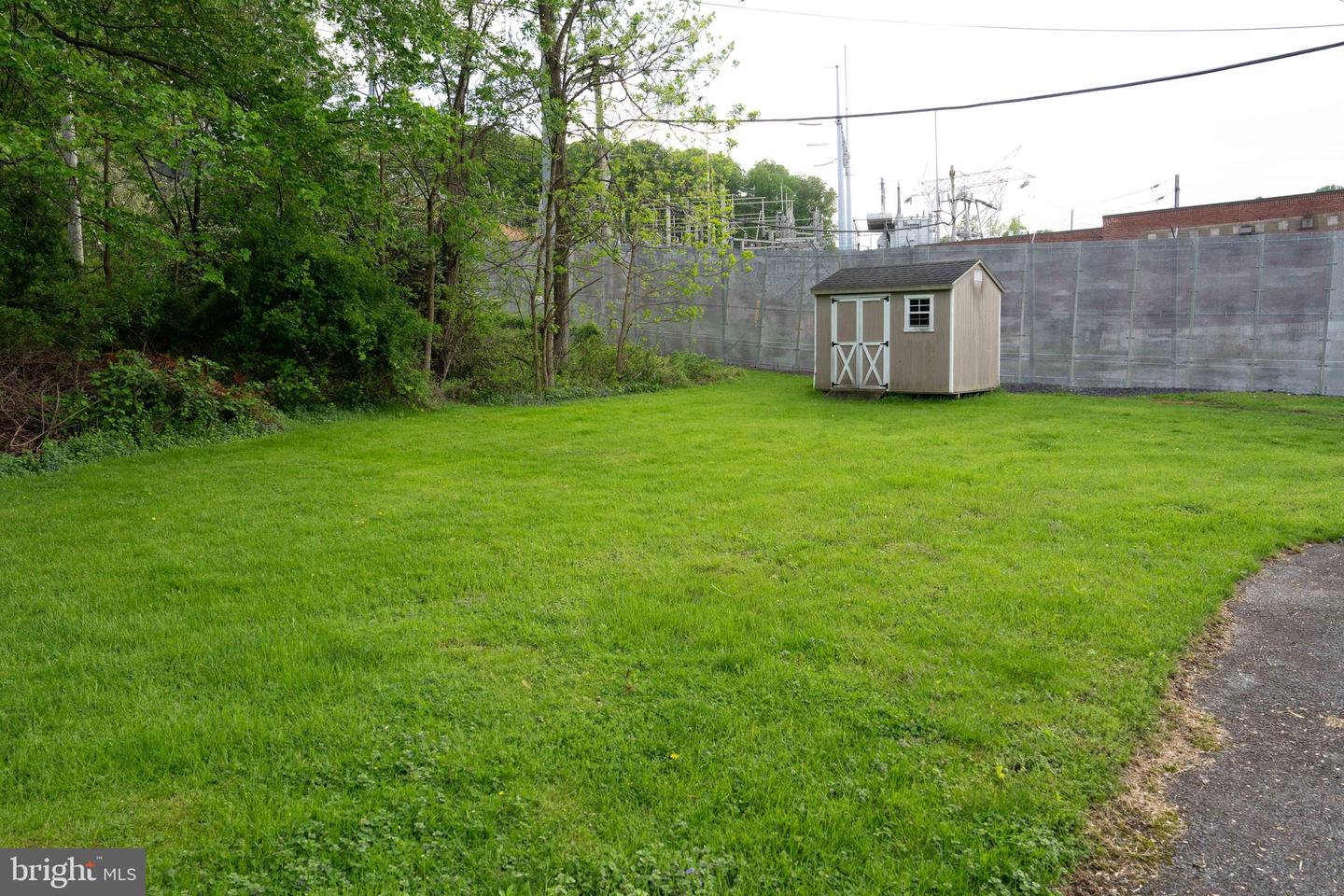 145 Doe Run Rd Property Photo 6