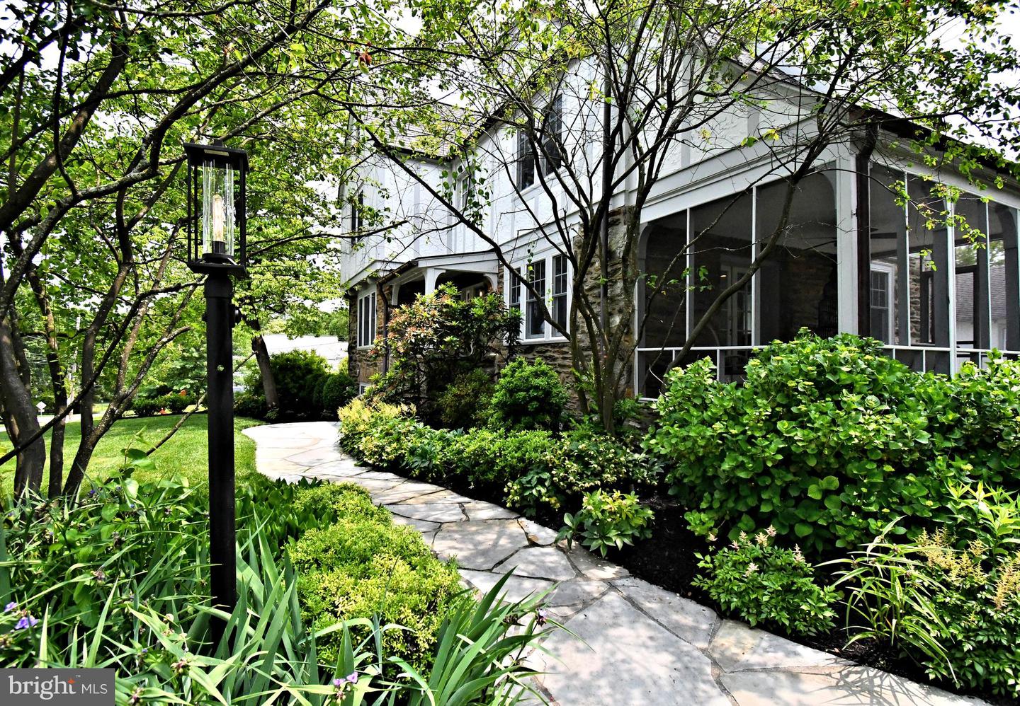 19 Croton Rd Property Photo 3