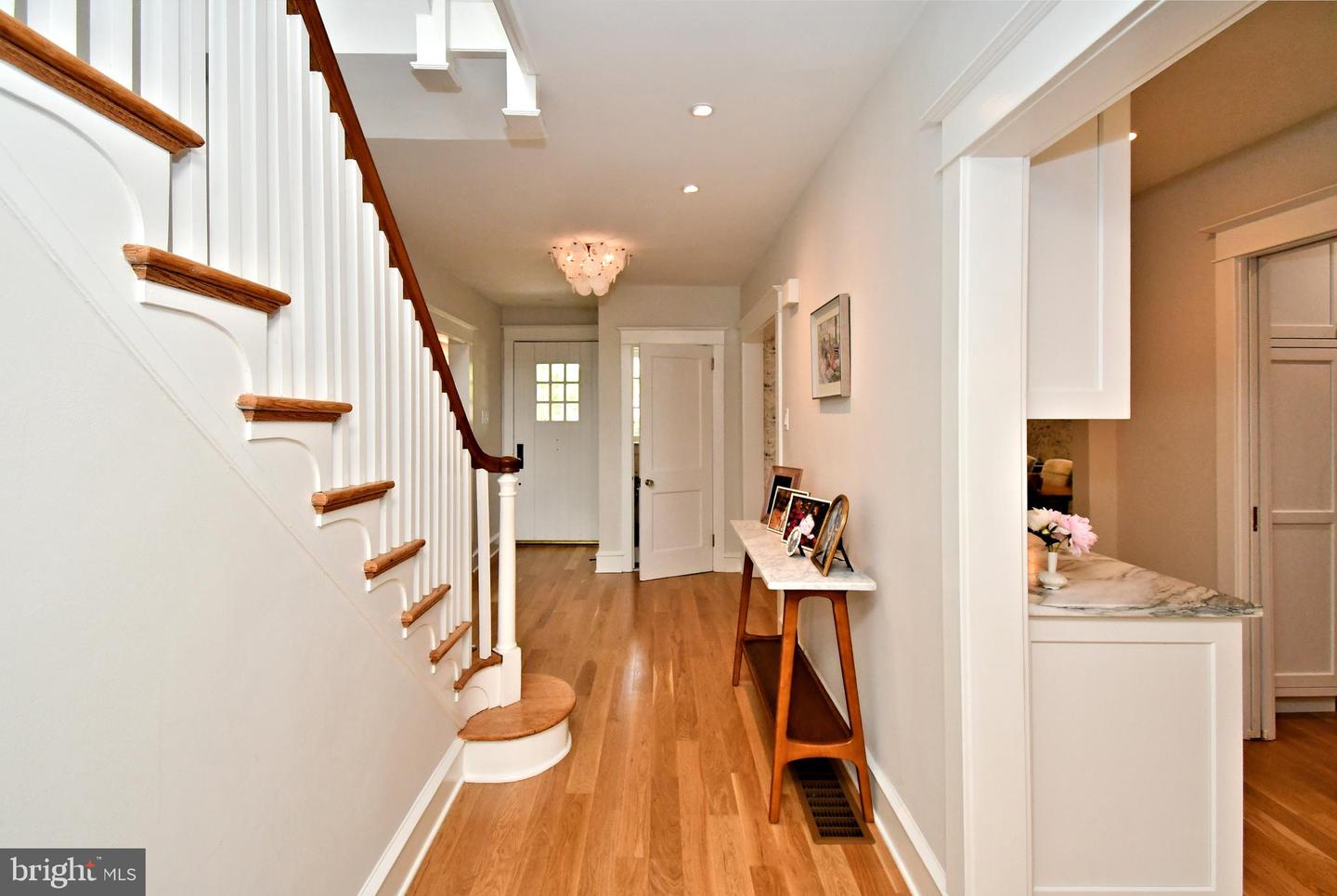 19 Croton Rd Property Photo 8