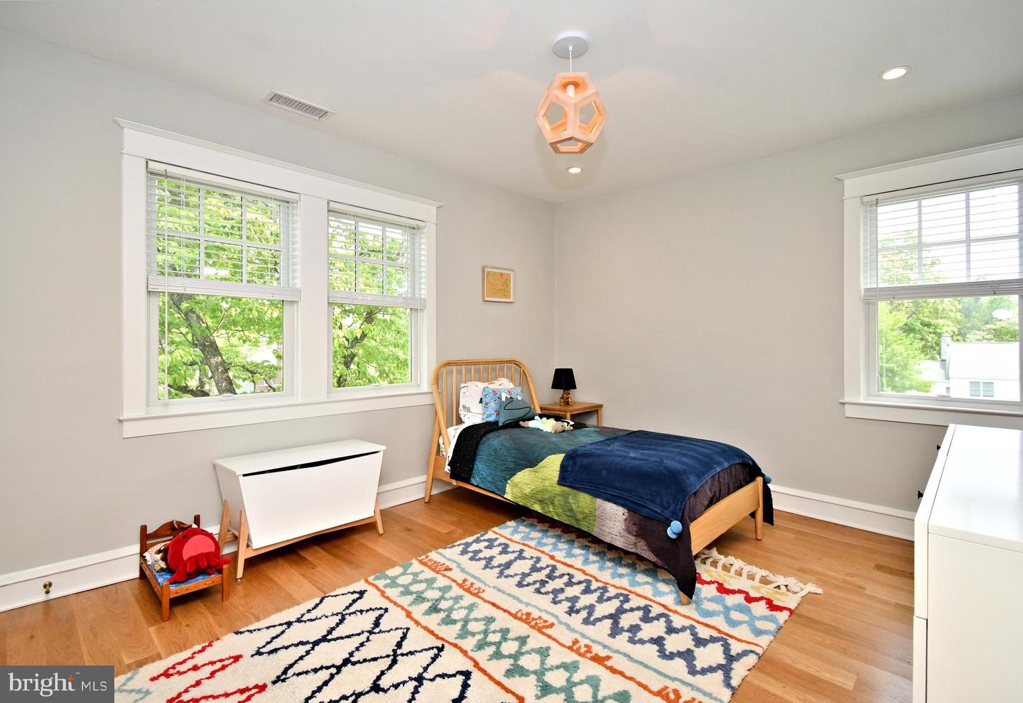 19 Croton Rd Property Photo 26