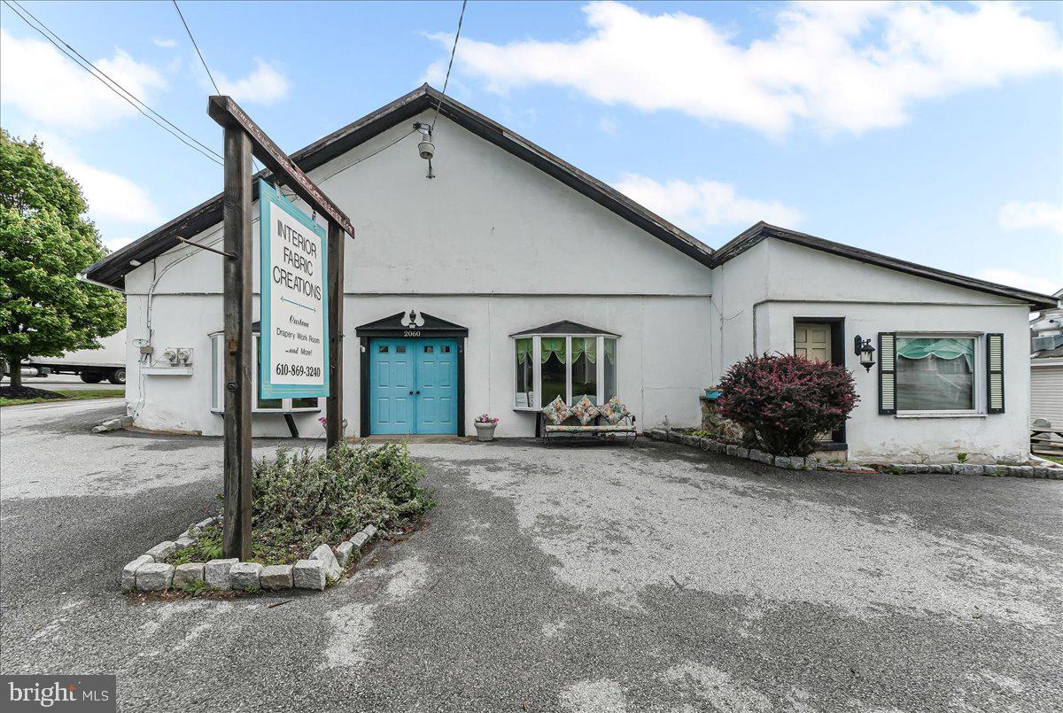 2060 Newark Rd Property Photo 6