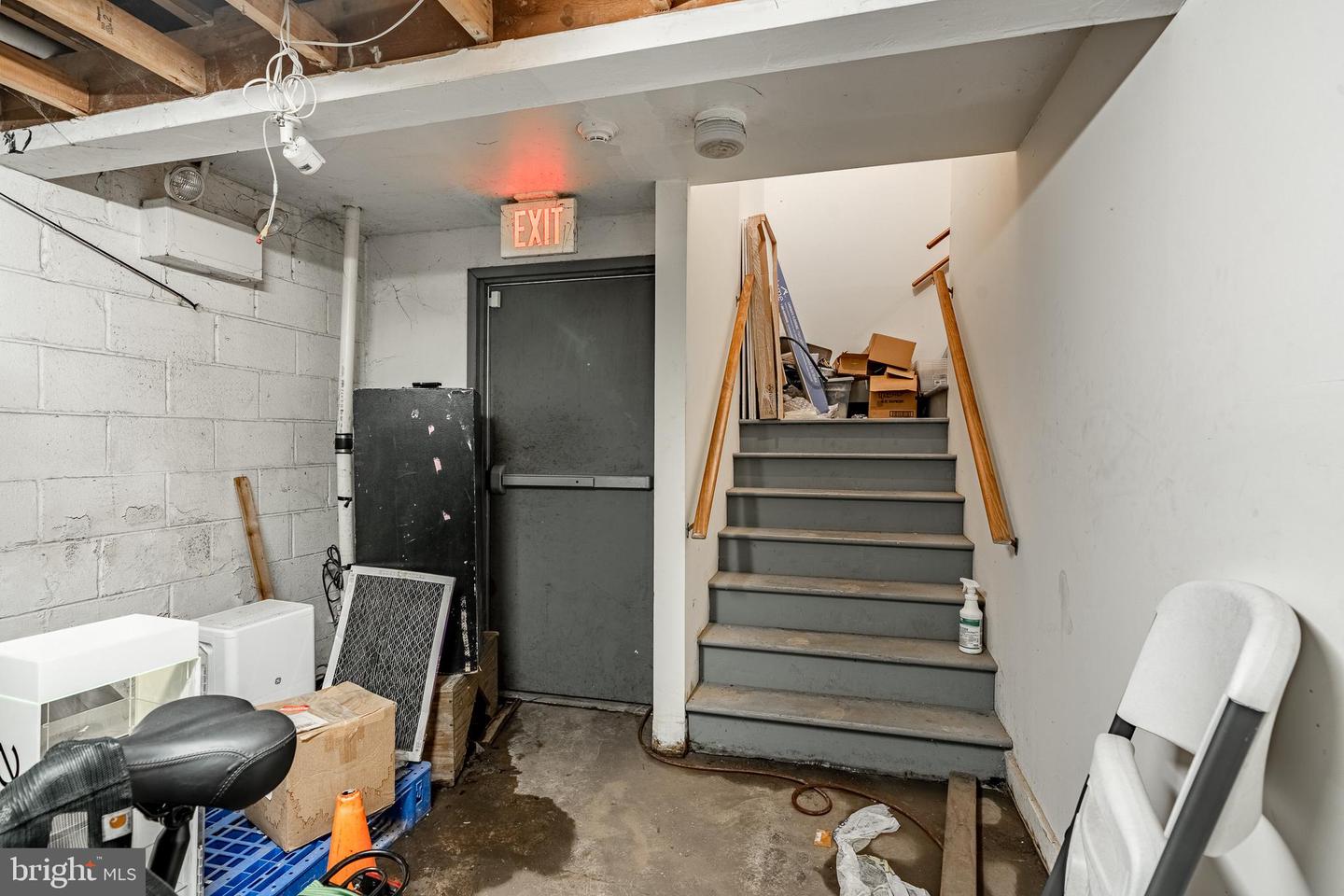 245 Bridge St Property Photo 12