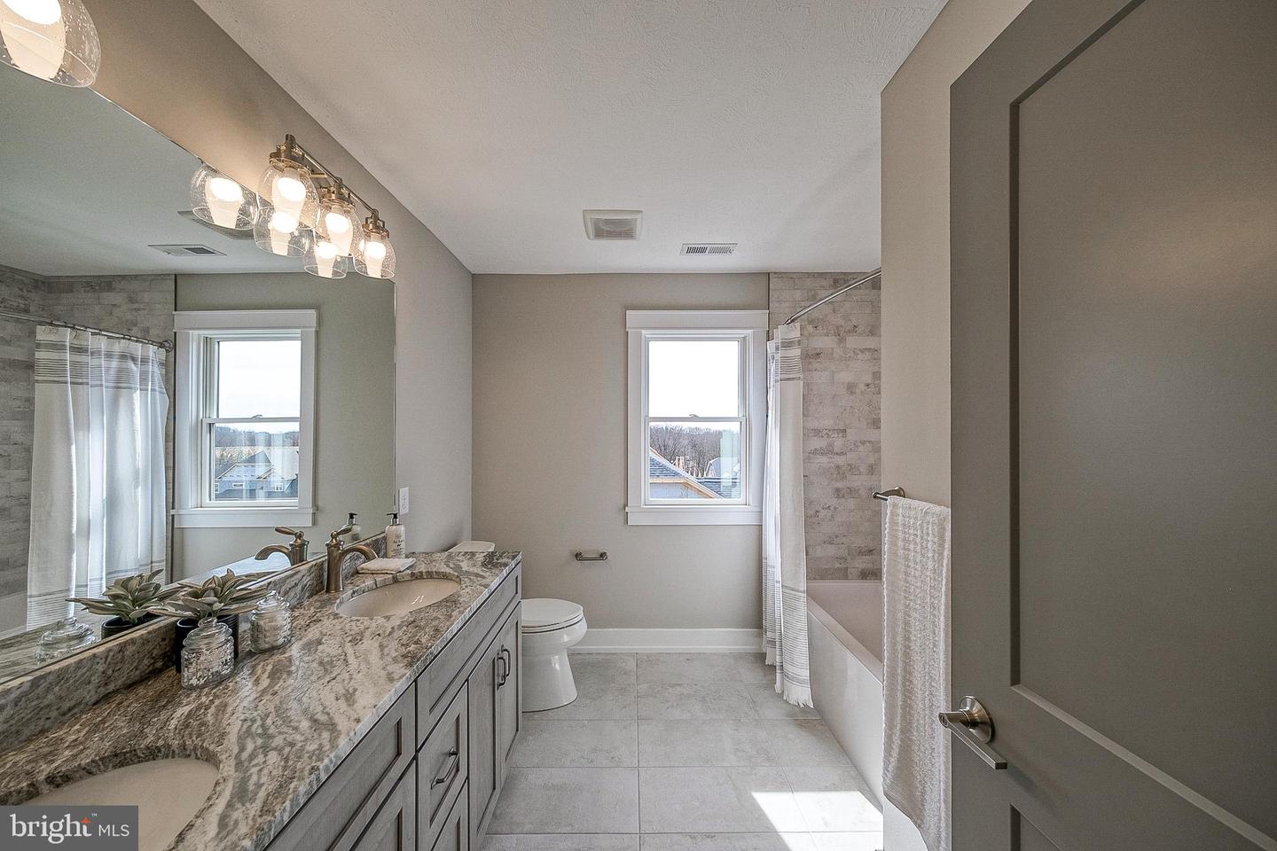 547 Webb Rd #ad Property Photo 40