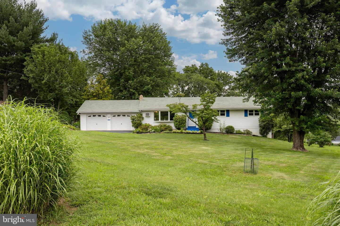 1526 Walton Dr Property Photo 6
