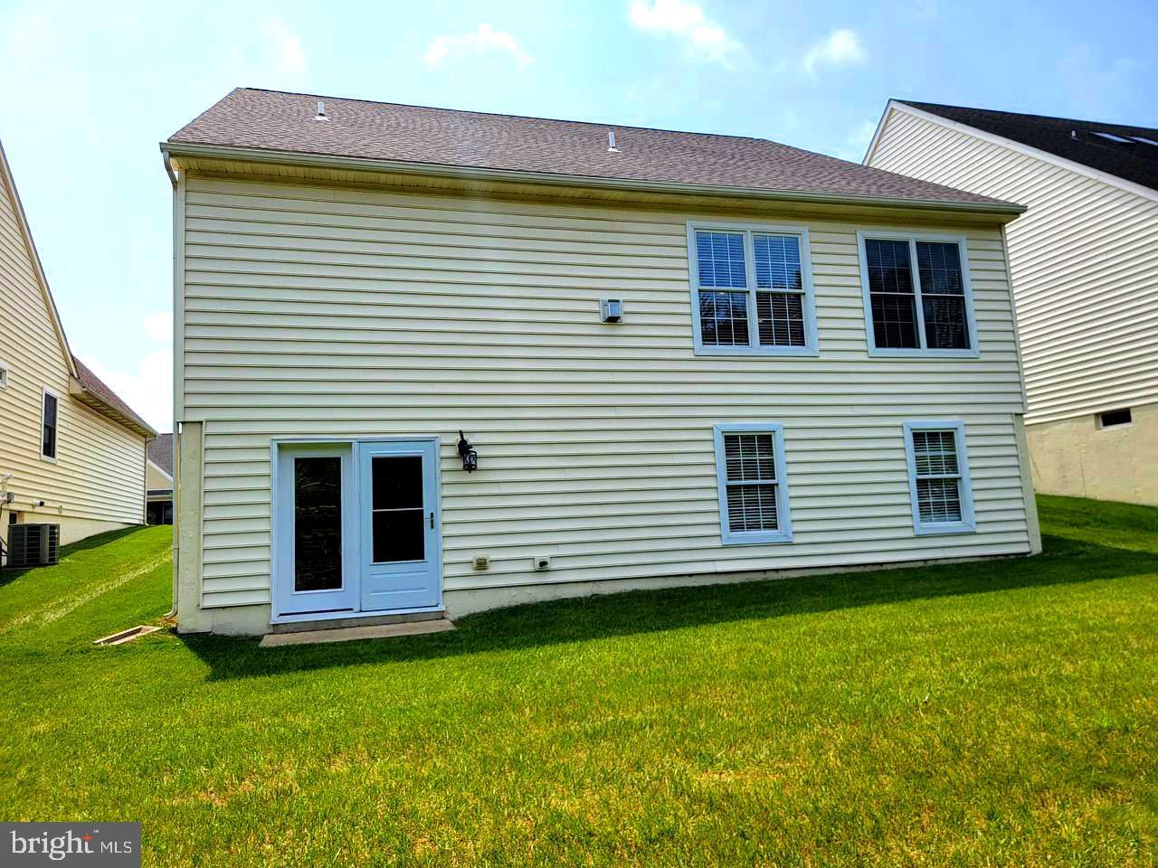 339 Carlisle Dr Property Photo 27