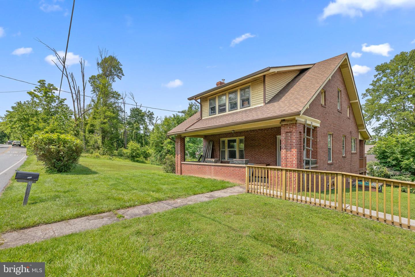 343 Pawlings Rd Property Photo 1