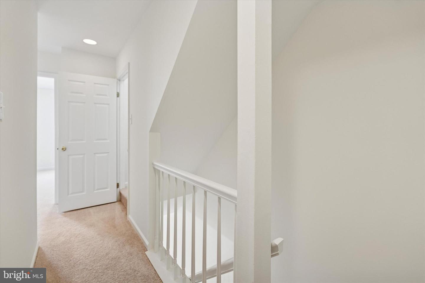 1007 Stoneham Dr Property Photo 17