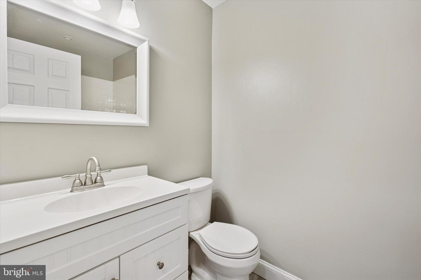 1007 Stoneham Dr Property Photo 28