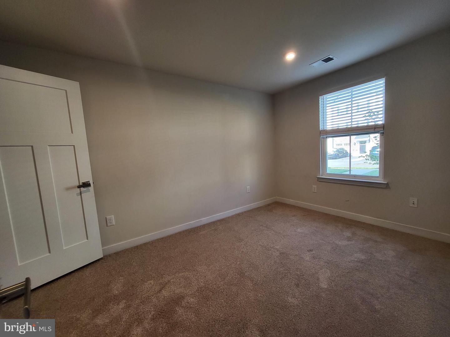 430 Paperbark Sq Property Photo 4