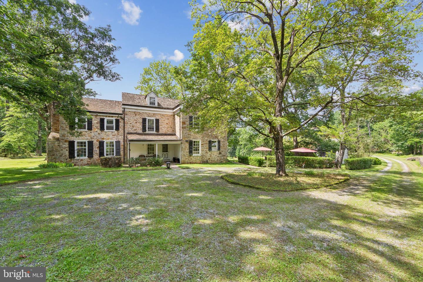 20 Constant Spring Rd Property Photo 4