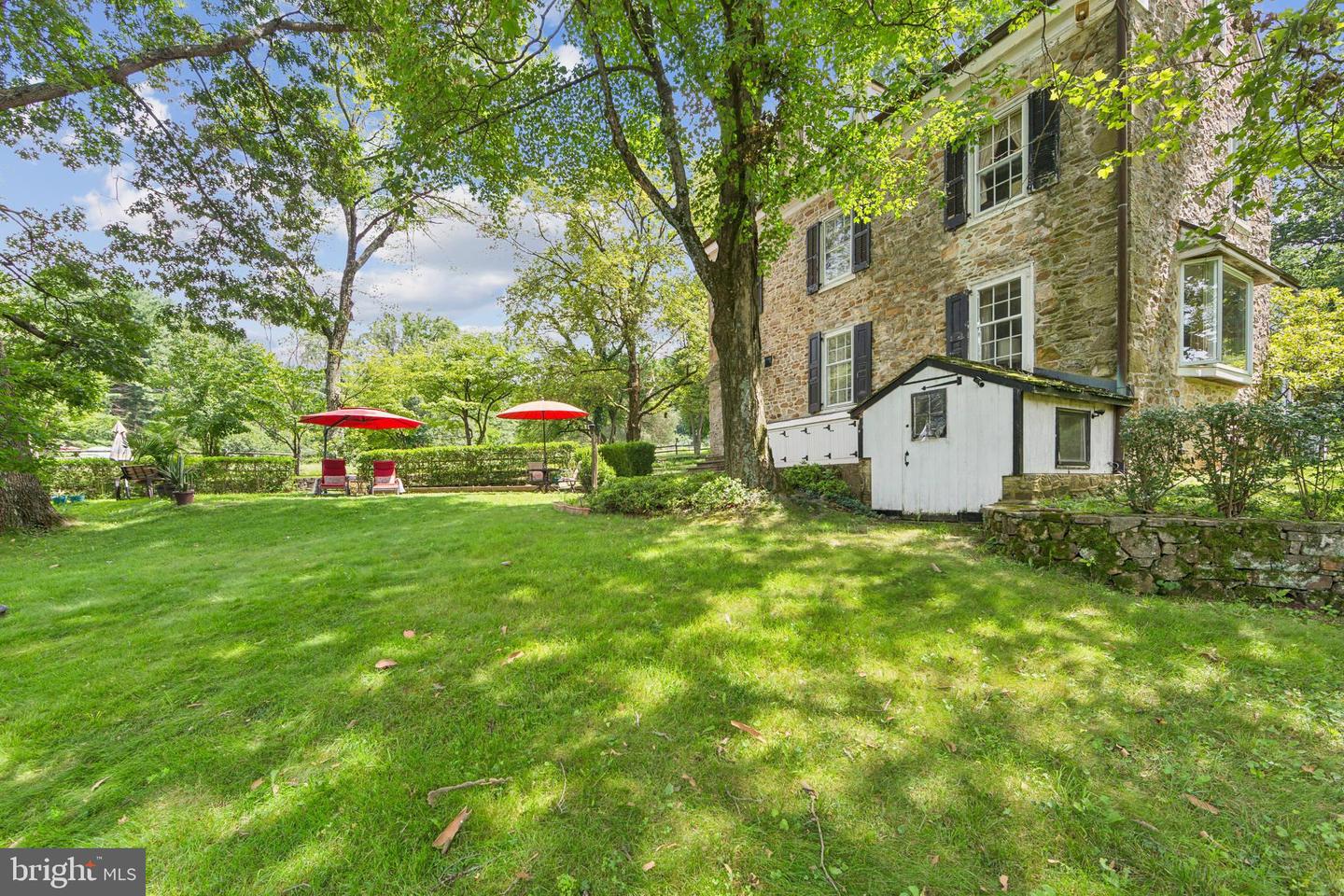 20 Constant Spring Rd Property Photo 6