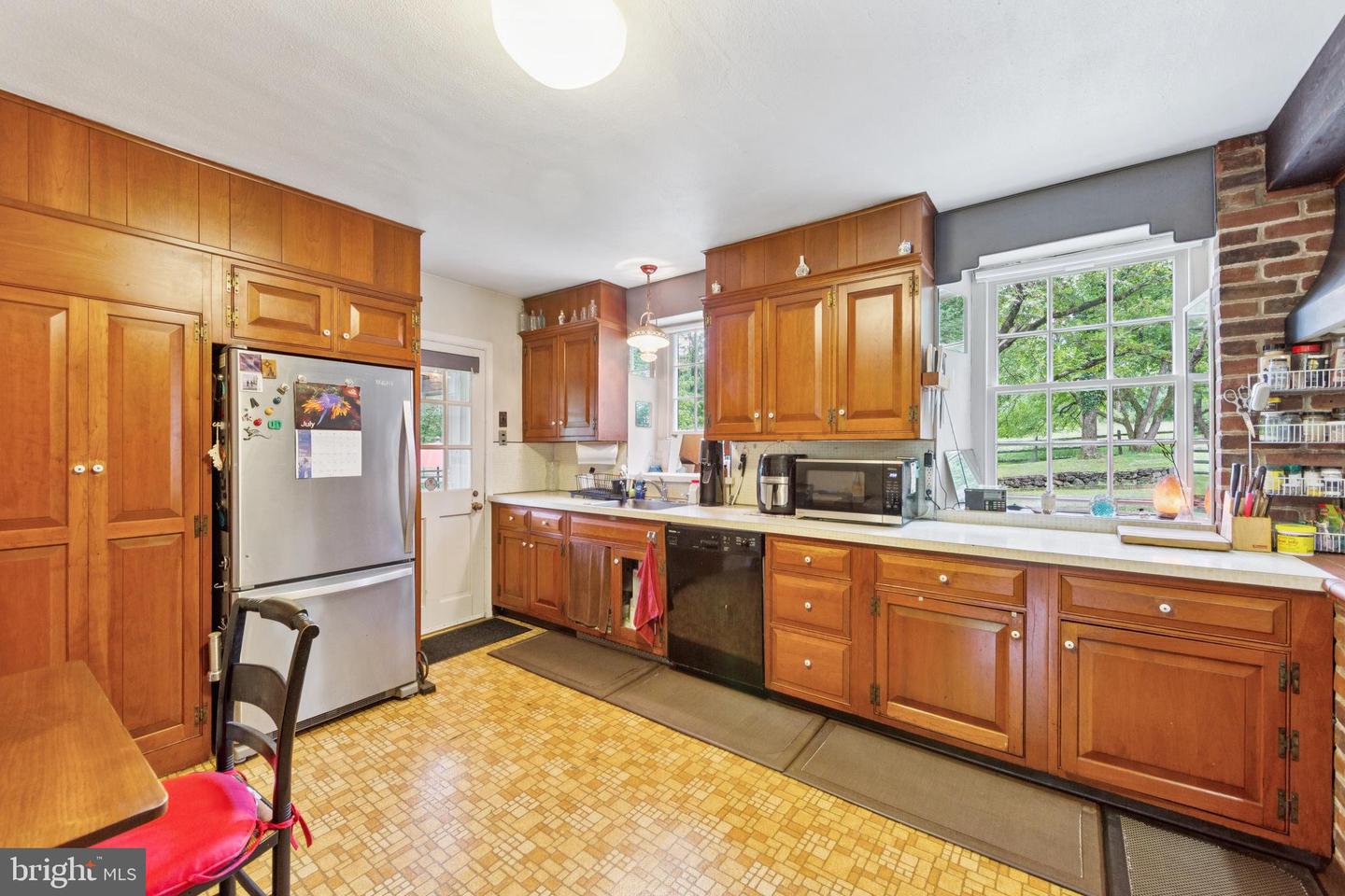20 Constant Spring Rd Property Photo 41