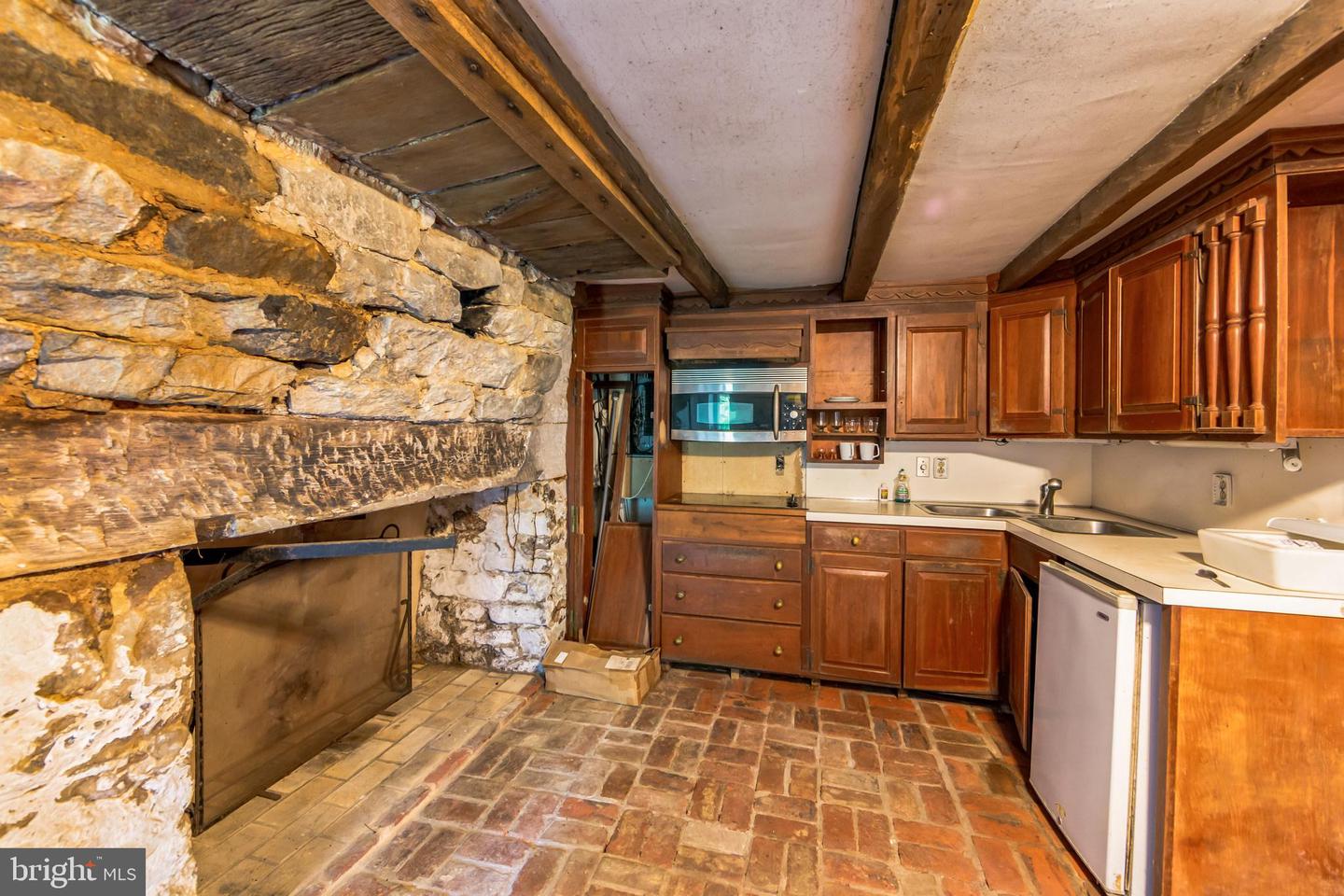20 Constant Spring Rd Property Photo 43