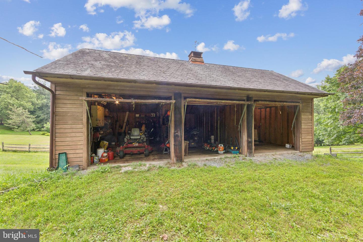 20 Constant Spring Rd Property Photo 46