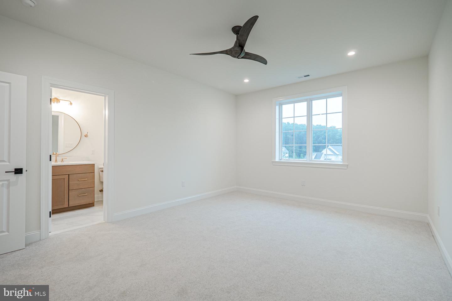1339 Carolannes Way #nl Property Photo 32