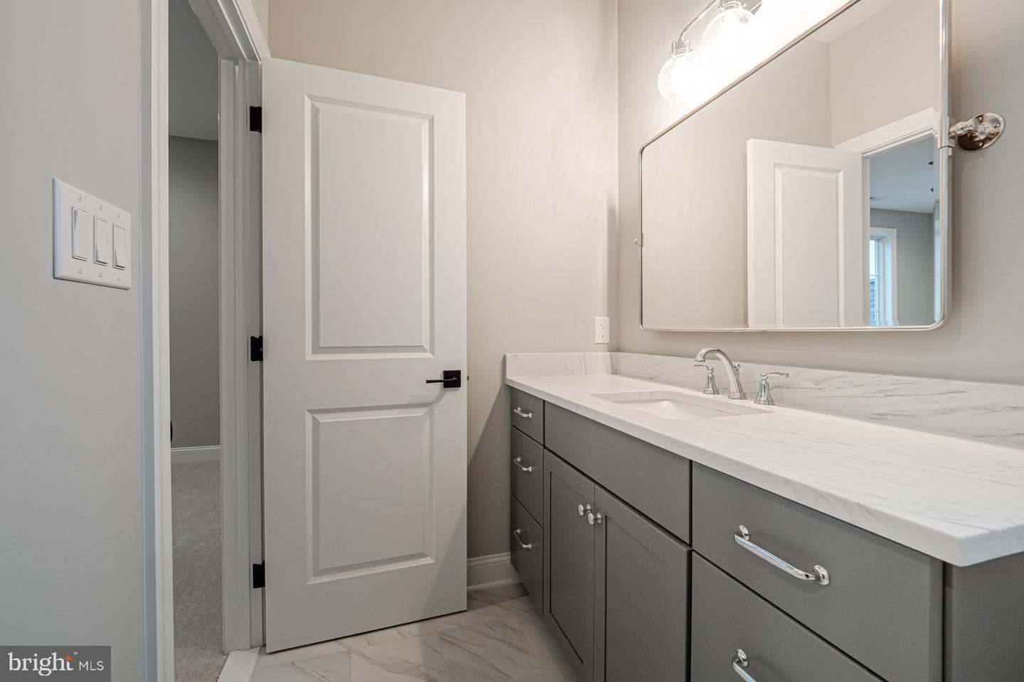 1339 Carolannes Way #nl Property Photo 37